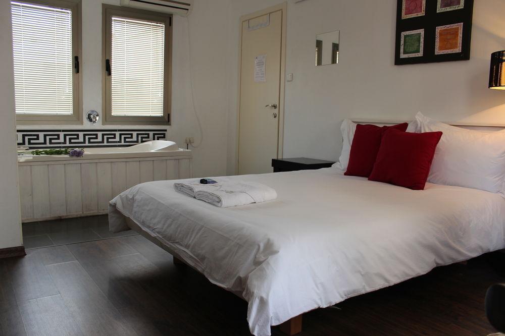 Aliyah Return Center Bed and Breakfast Degania Bet Exterior foto