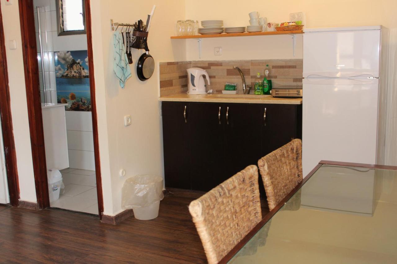 Aliyah Return Center Bed and Breakfast Degania Bet Habitación foto